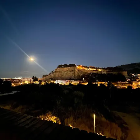 Apartment Penthouse With 70m2 Terrace 350 Meters From Denia