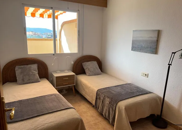 Penthouse With 70m2 Terrace 350 Meters From Denia